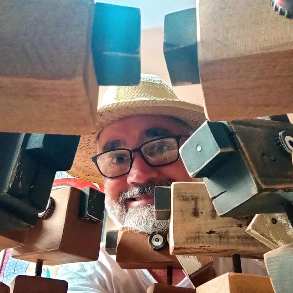 Osório Garcia – Grupo Lê – Editora Lê, Abacatte, Compor e Abacateiro